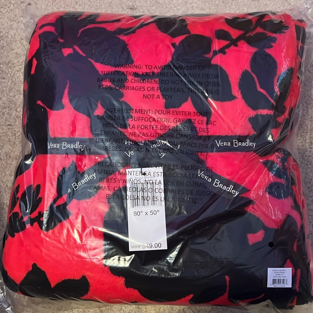 Vera Bradley Throw Blanket - Silhouette Floral